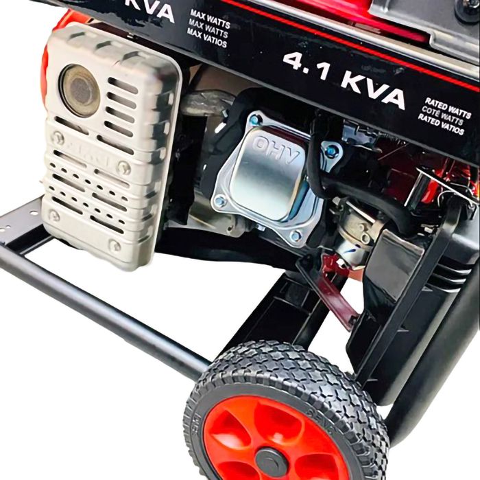 Генератор бензиновый 3.8 кВт SENCI SC7000E